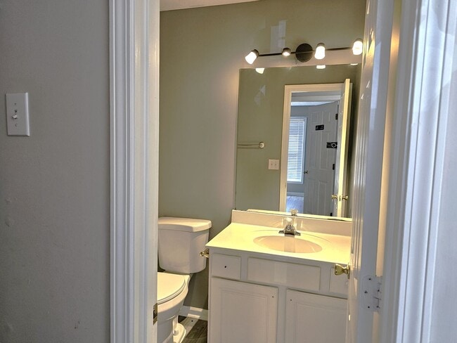 Building Photo - Bright & Move-In Ready Home with Private Backyard in the Heart of Dacula – Near Parks, Schools & ...