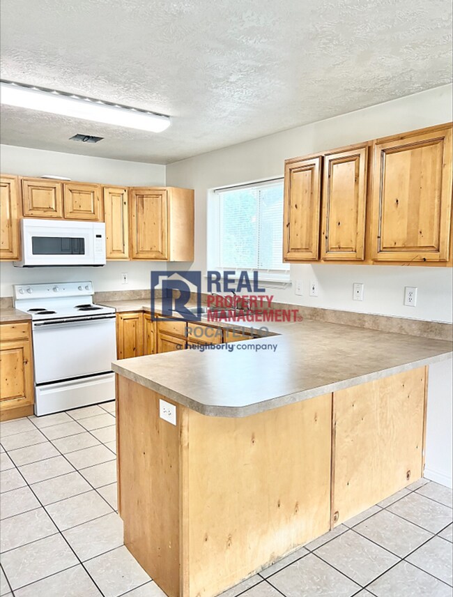 Photo - 4361 Opal Ave Unit B