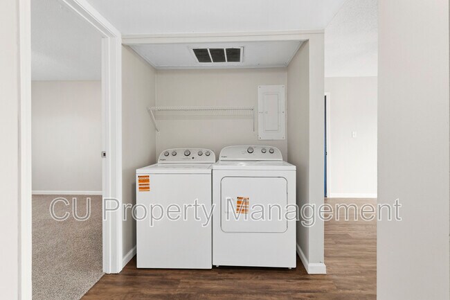 1605 N Willow Rd Unit 107
