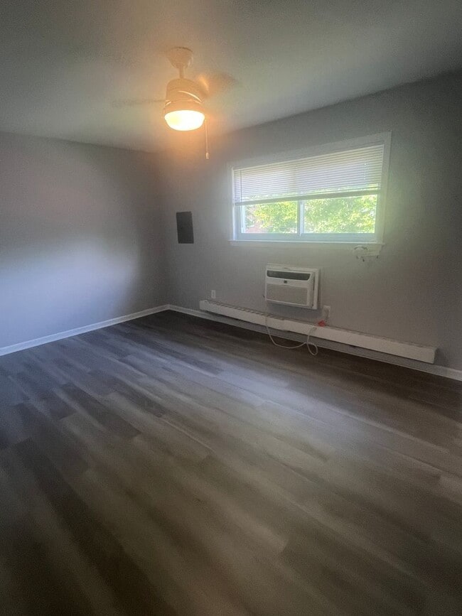 Photo - Beverly Gardens