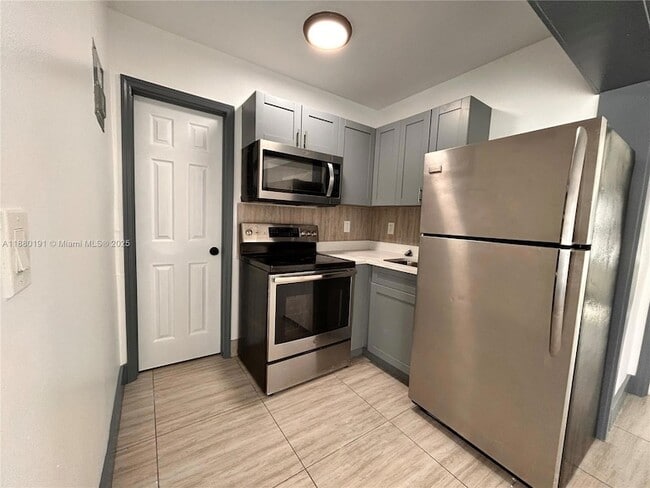 Photo - 1928 Wilson St Unit 3