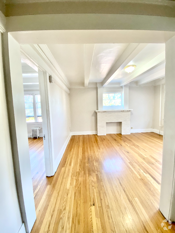 Building Photo - 901 N M St Unit 25 Rental