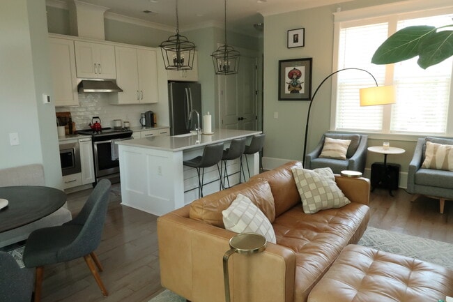 Photo - 994 Key Colony Ct