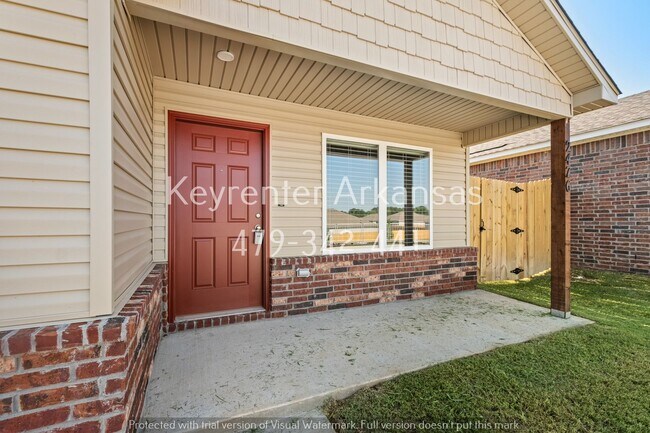 2476 N Raven Ln