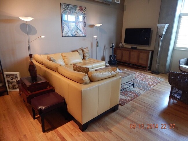 Photo - 290 W 12th Ave Unit 301