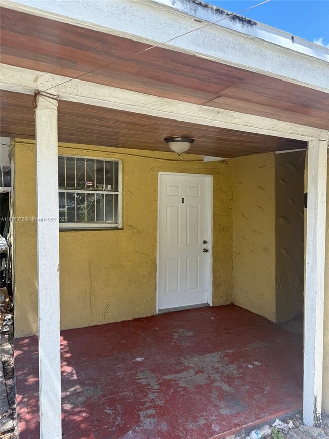 Building Photo - 1340 Peri St Unit D Rental