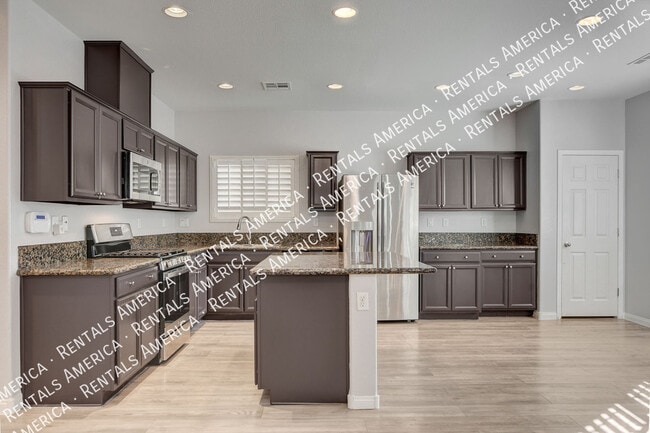 Photo - 8271 Southern Cross Ave