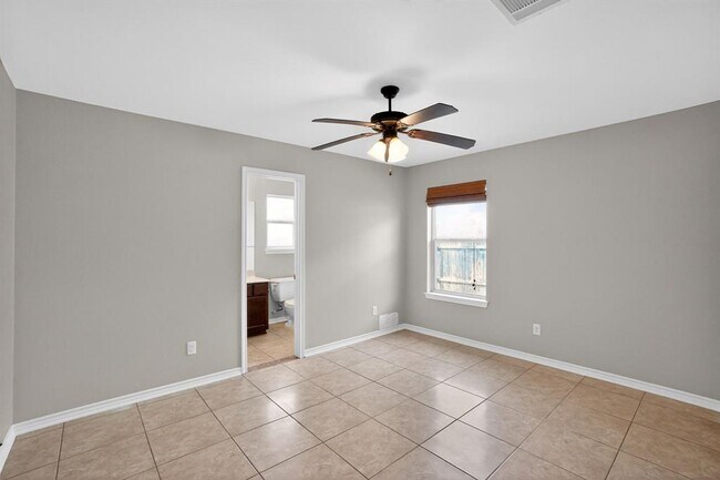 Photo - 1200 Brendon Lee Lane