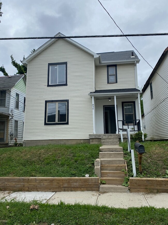 Building Photo - 846 Bonham Ave Rental
