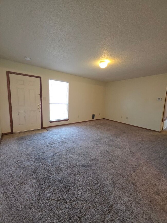 Photo - 1208 S Frankfort Ave Unit D