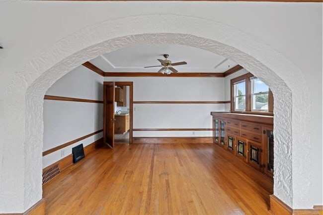 Photo - 148 Frame Ave Unit 148