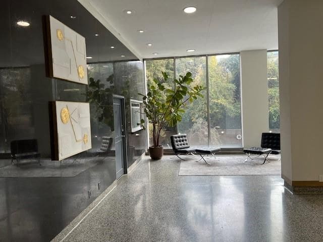 Photo - 215 Piedmont Ave NE