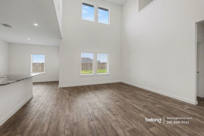 Photo - 4212 Russet Elm Ln