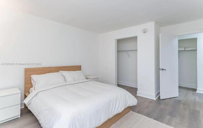 Photo - 143 SW 9th St Apartment Unit 401