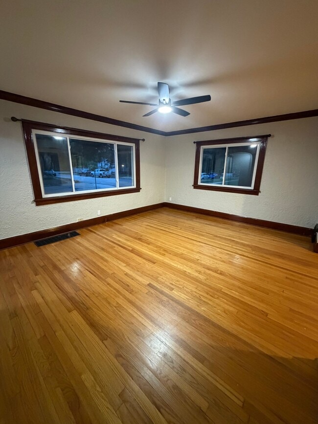 2002 13th Ave Unit 2002