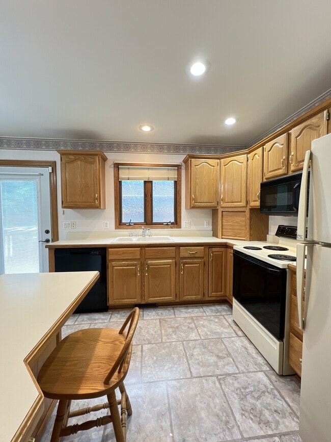 Photo - 2742 Pleasant View Dr