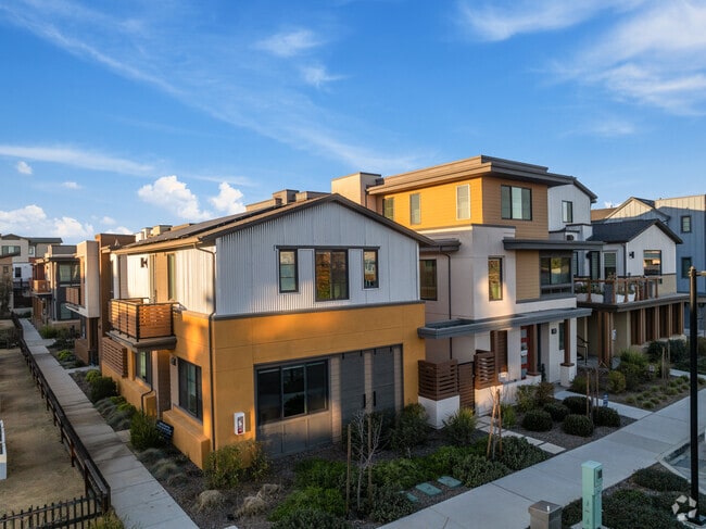 Photo - The TownFlats at Bellaterra