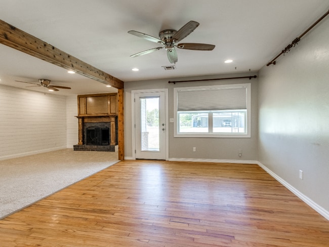 Photo - 11026 E Draper Ave