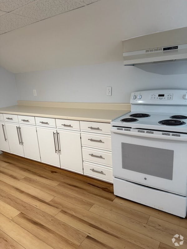 Building Photo - 312 Union St Unit 2 Rental
