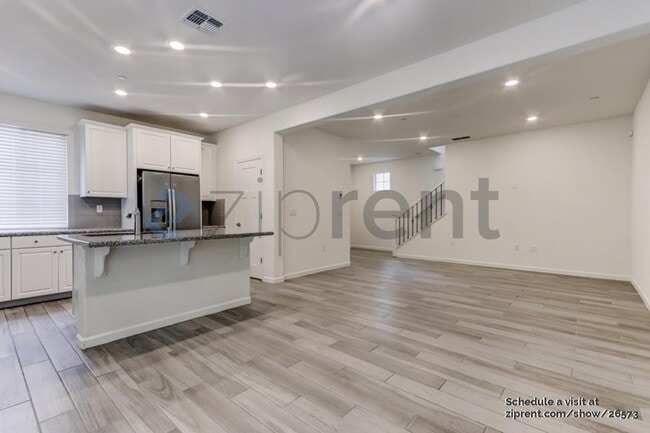 Photo - 4016 Matterhorn Pl