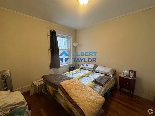Building Photo - 1616 Commonwealth Ave Rental