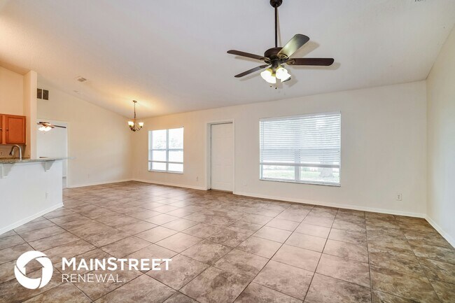 Photo - 1825 Manitoba Ct