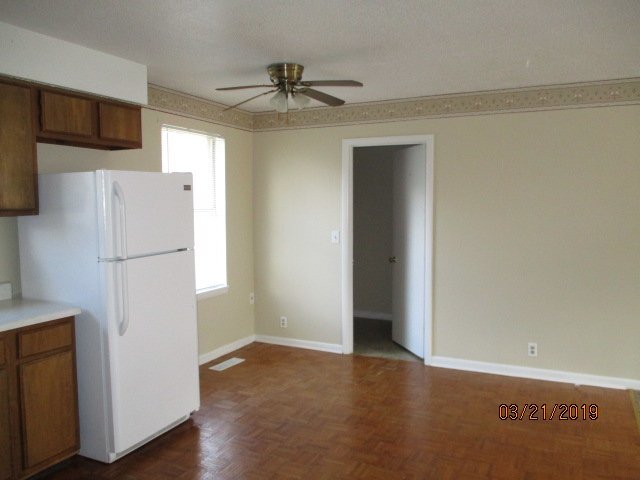 Photo - 621 Dover Rd