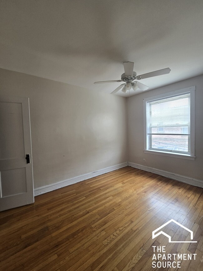 Photo - 2348 W Touhy Ave Unit 2H