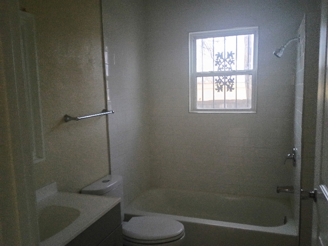 Photo - 3111 Strong Ave