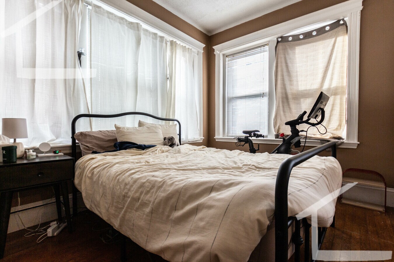 Photo - 21 Park Vale Ave