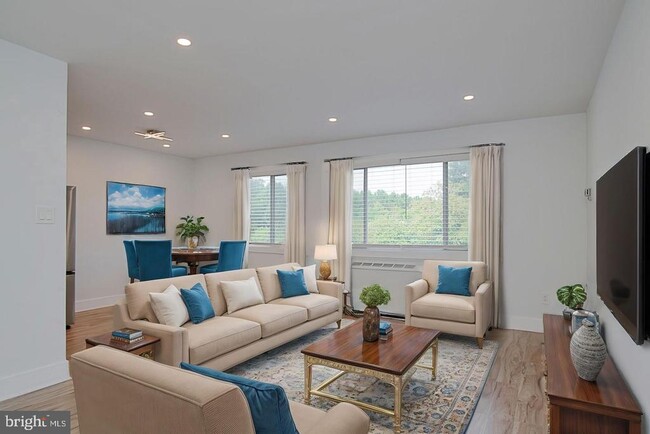 Photo - 3701 5th St S Apartamento Unidad 205