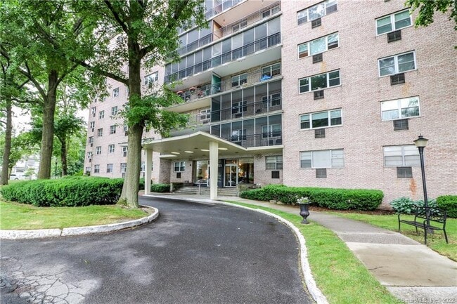 Building Photo - 25 Cartright St Unit 5A