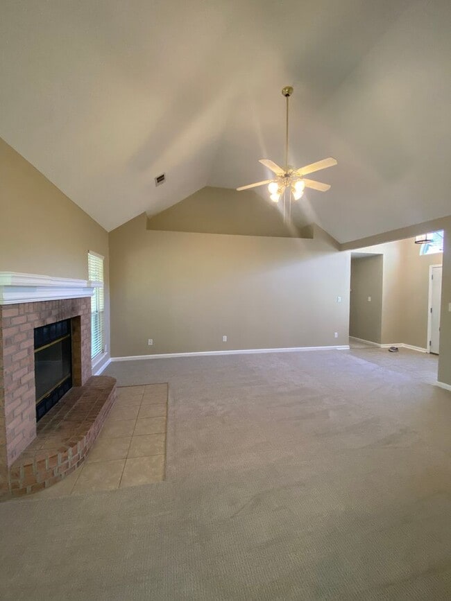 Photo - 1112 Panola Cir