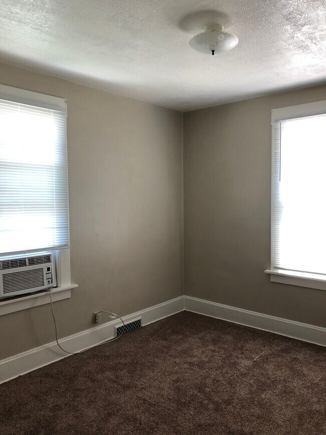 Photo - 415 18th Ave