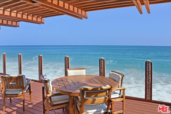 27060 MALIBU COVE COLONY Dr