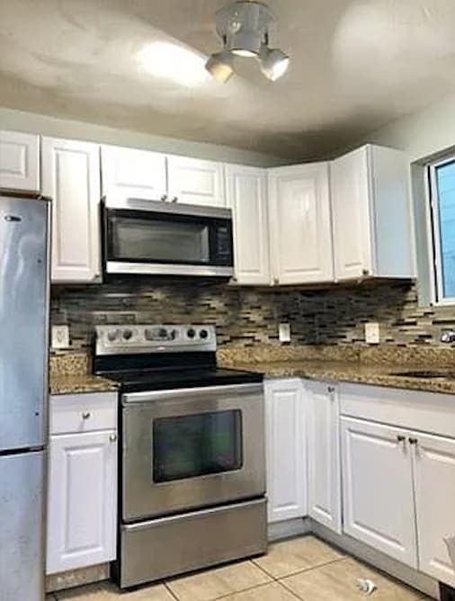 Building Photo - 2532 Massachusetts Ave Unit 2 Bedroom Apartment 2532