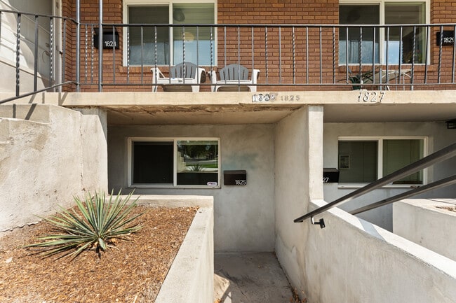 Building Photo - 1823 Gold Hunter LLC Unit 1825