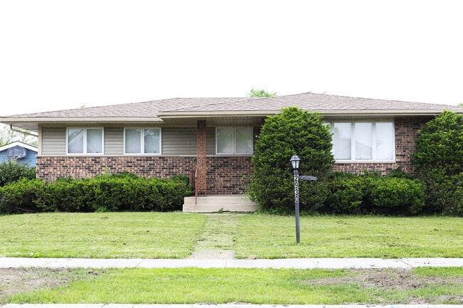 Building Photo - 2930 192nd Pl Rental