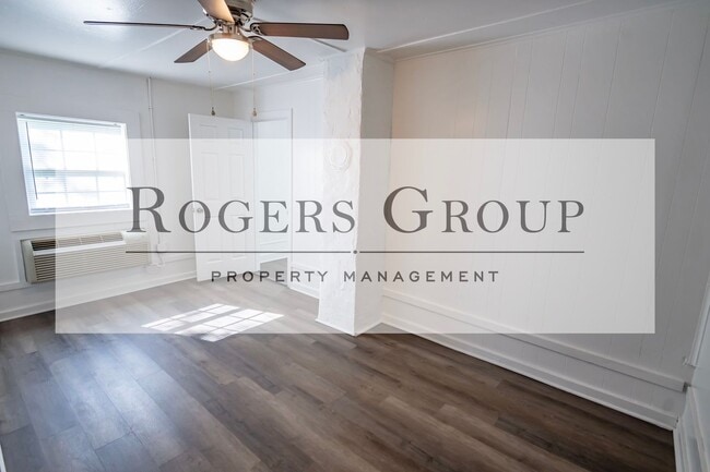 Photo - 301 Perry St