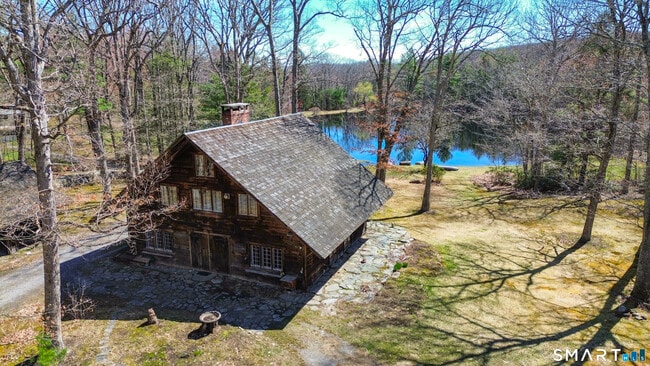 Building Photo - 45 Hoppen Rd