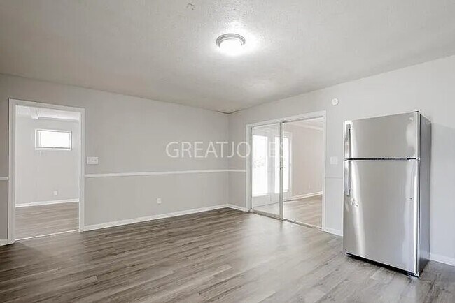 Photo - 6 Hitching Post Ct