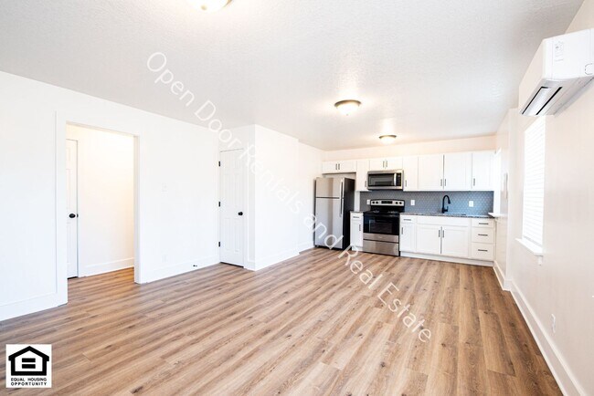 Photo - 1823 Griswold Dr Unit H21