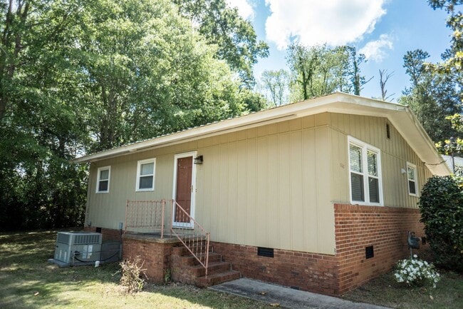Photo - $500 PER BEDROOM HOUSE IN AUBURN!