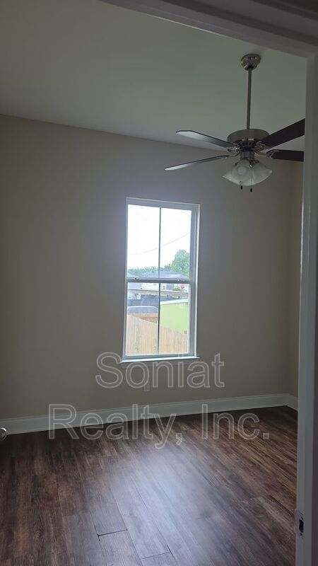 Photo - 1905 Montegut St