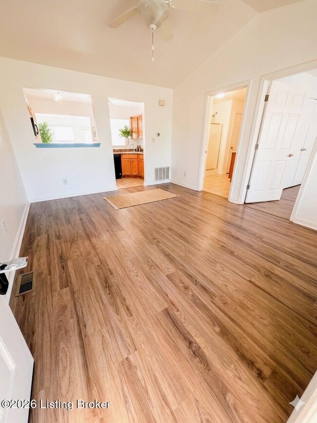 Photo - 3802 Falcon Crest Dr Unit 232