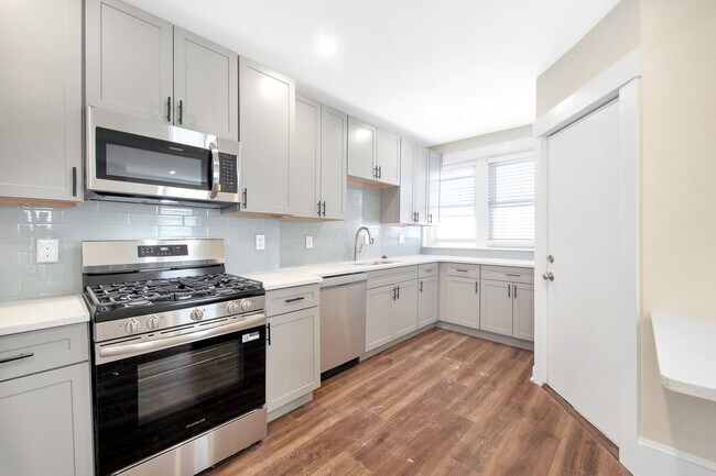 Photo - 107 School St Unit 107-2