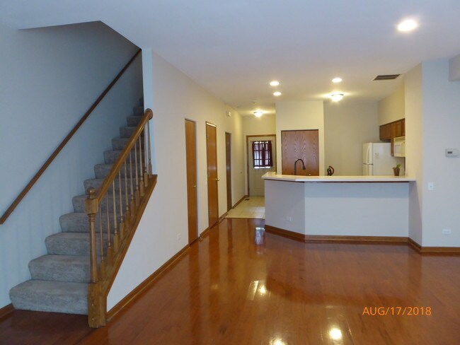 Photo - 2924 Stonewater Dr Unit 1