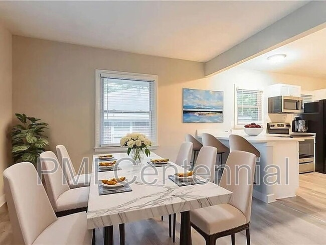 Photo - 1760 Spring Ave