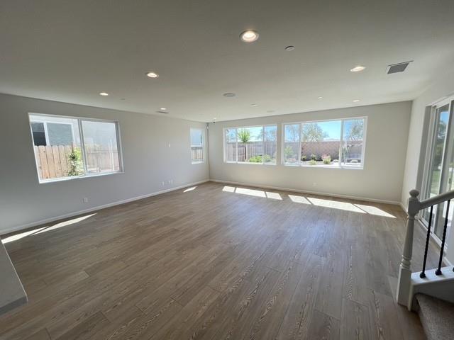 Photo - 1229 Traverse Dr S