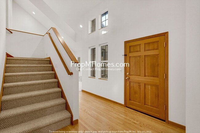 Photo - Gorgeous Home Near Multnomah Village - Four Bedrooms!